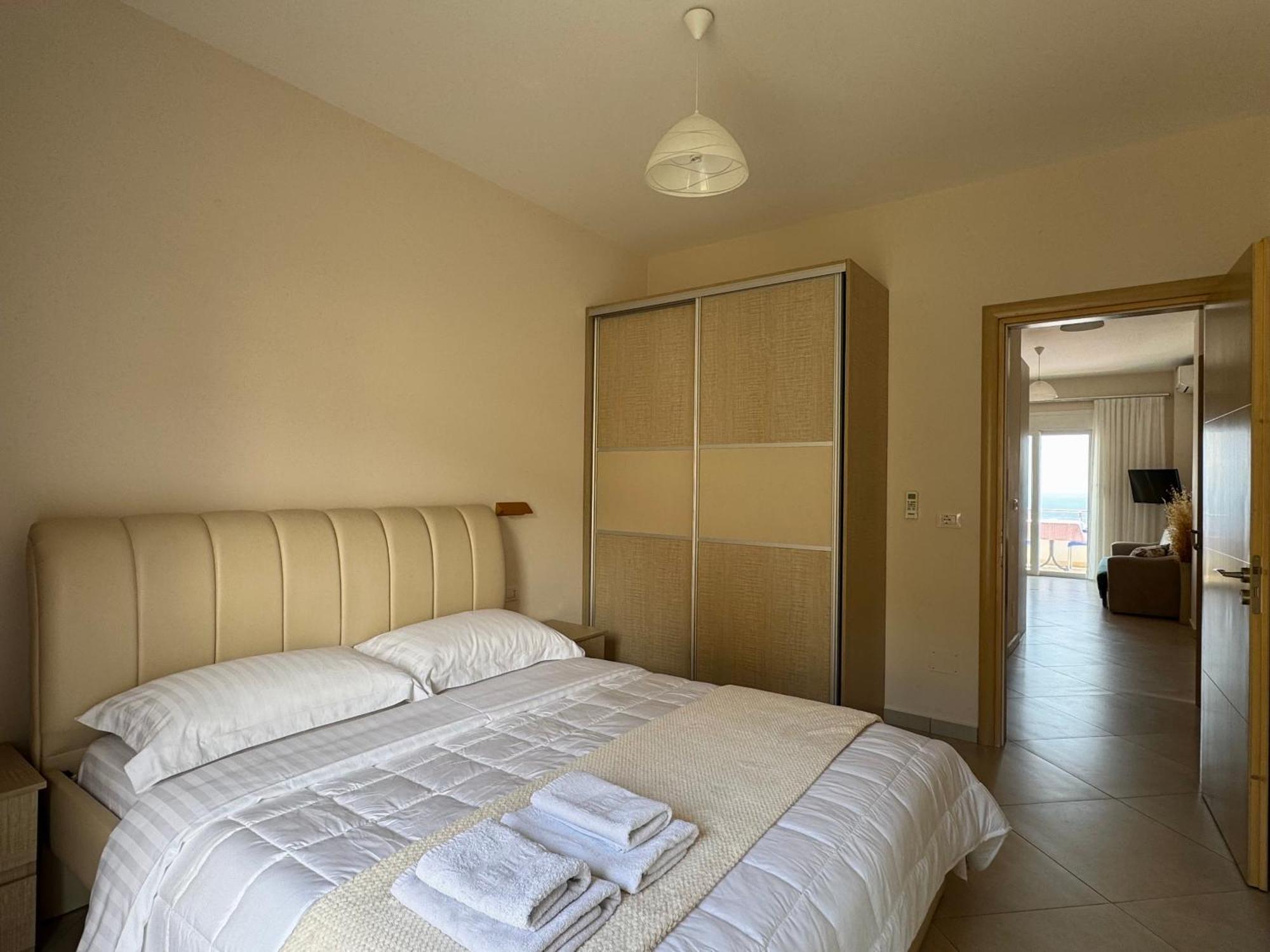 Vila Majola Sarandë Habitación foto